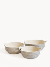 Заредете изображение във визуализатора на галерията – Amari Fruit Bowl - Black