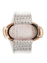 Charger l'image dans la galerie, Panier à pain chauffant et serviette en forme de fleur - Coffret cadeau