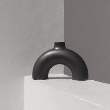 Load image into Gallery viewer, Half Polo Vase