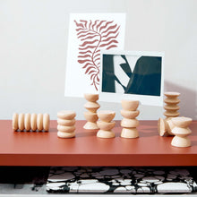 Load image into Gallery viewer, Totem Family - 10 Picture / Postcard Stands Set