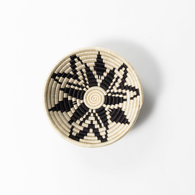 Boutique Cactus Blossom Woven Bowl | Black & White | S/M/L | Azizi Life | KORISSA