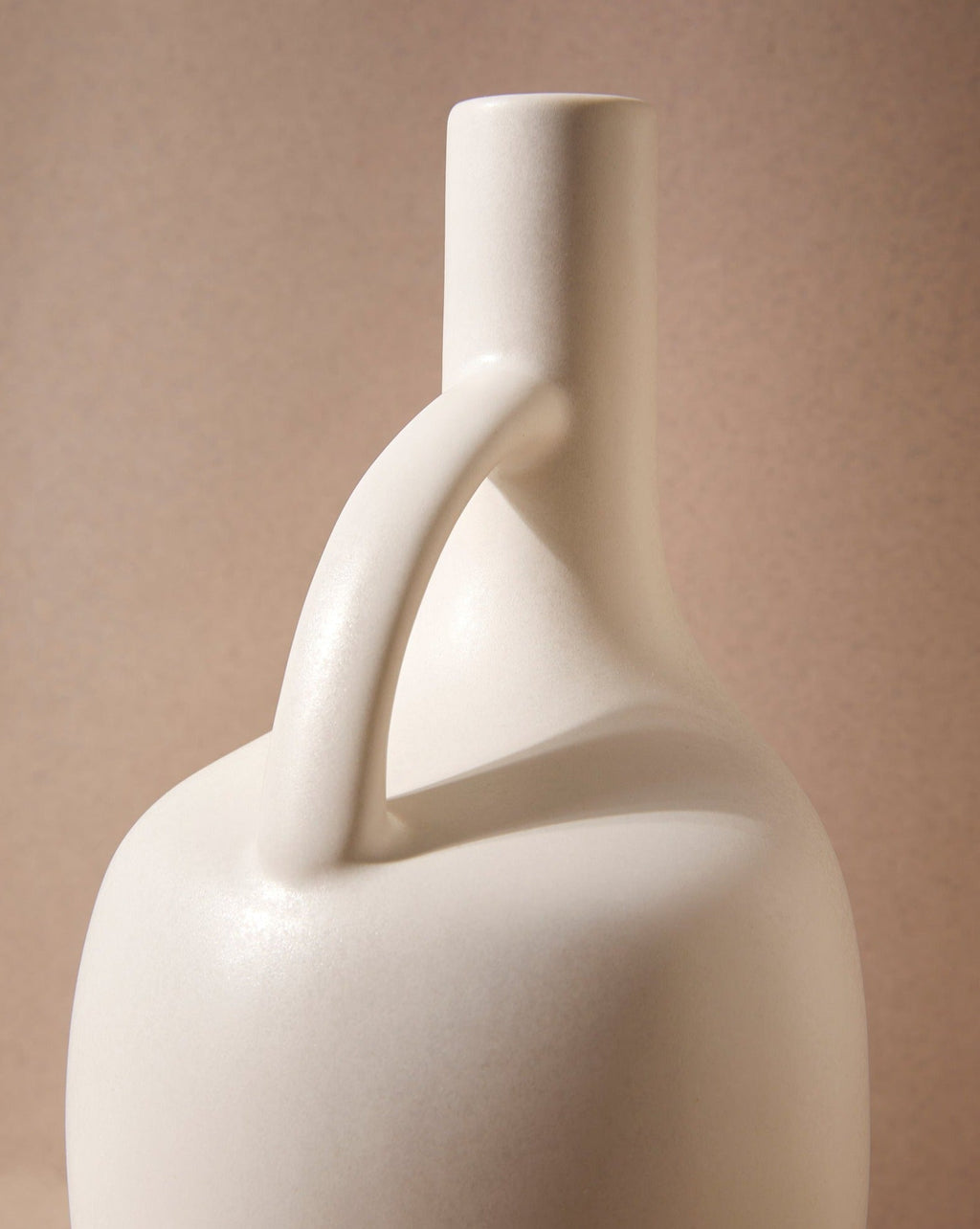 Canard Olive Oil Bottle | Handmade Stoneware | Cork Stopper | Tunisia | Matte Black & Linen