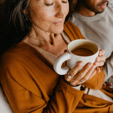 Заредете изображение във визуализатора на галерията – Golden Milk | Ayurvedic Turmeric Latte Blend with Ashwagandha &amp; Shatavari
