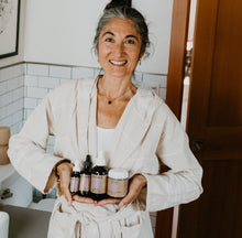 Заредете изображение във визуализатора на галерията – Tridoshic Skincare Ritual | Ayurvedic Set for Balanced &amp; Combination Skin

