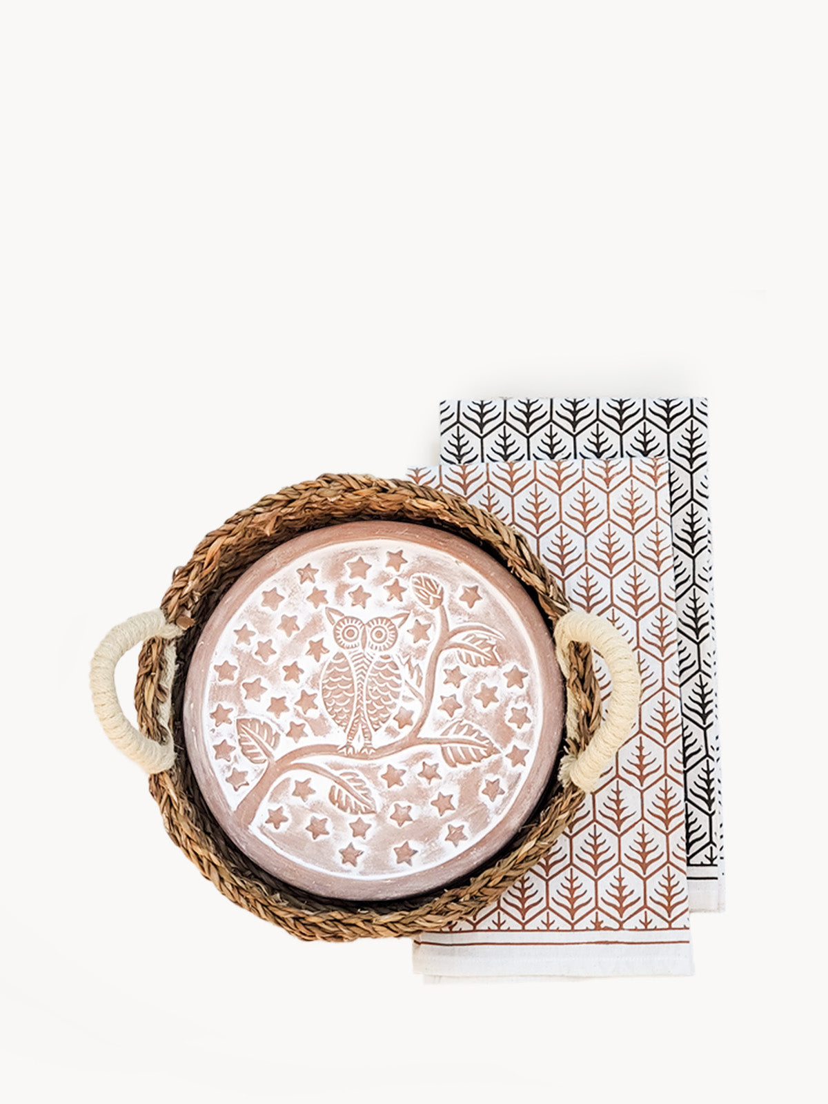 Terracotta Bread Warmer & Seagrass Basket with Tea Towel | Owl | KORISSA