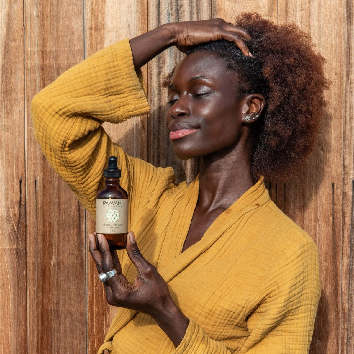 PAAVANI Ayurveda Herbal Hair Oil | Ayurvedic Scalp & Hair Treatment