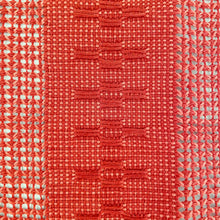 Заредете изображение във визуализатора на галерията – Calado Table Runner in Terracotta
