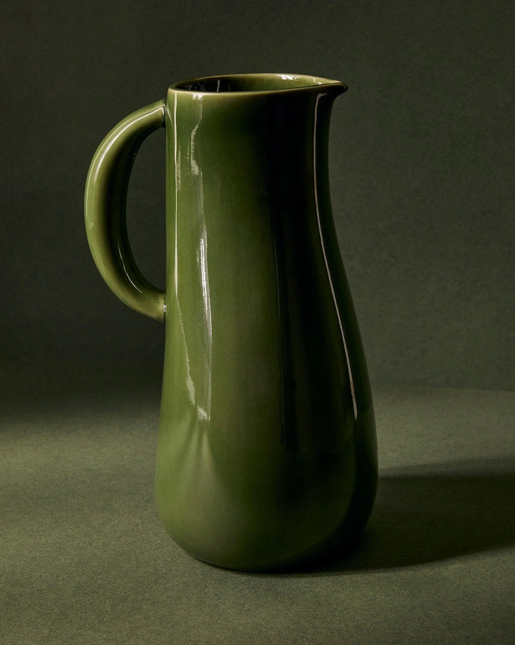 Dadasi Stoneware Jug | Olive Green Glaze | 50 oz | Handmade | Gharyan