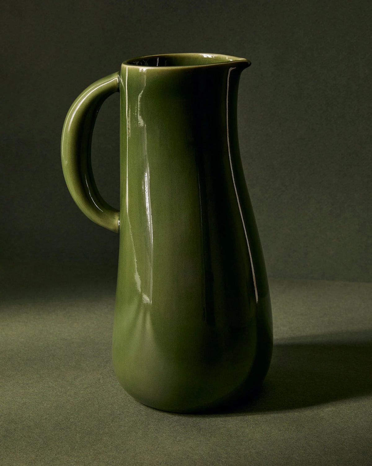 Dadasi Stoneware Jug | Olive Green Glaze | 50 oz | Handmade | Gharyan