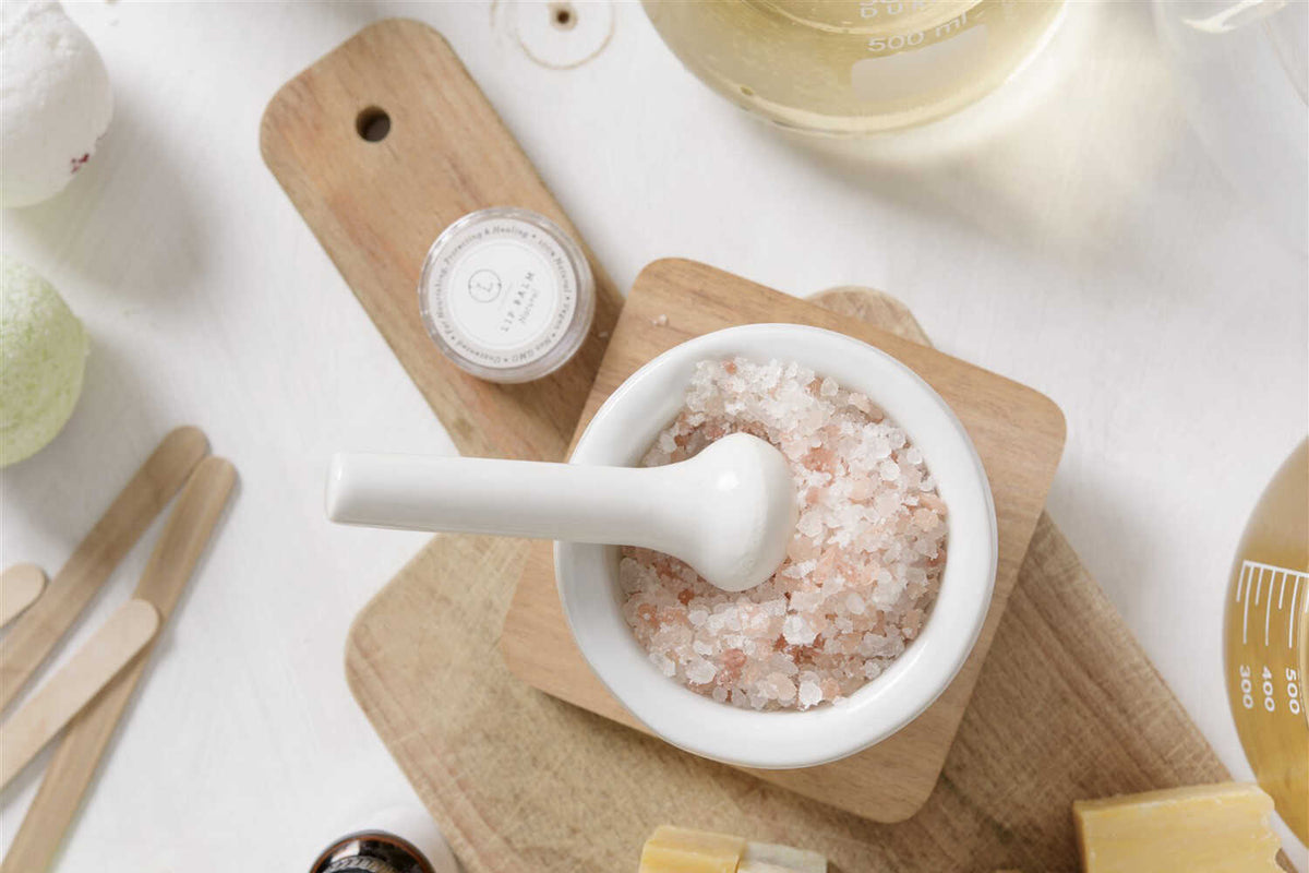 Lustir Lavender Natural Bath Salt Soak | Dead Sea, Epsom & Himalayan Salts